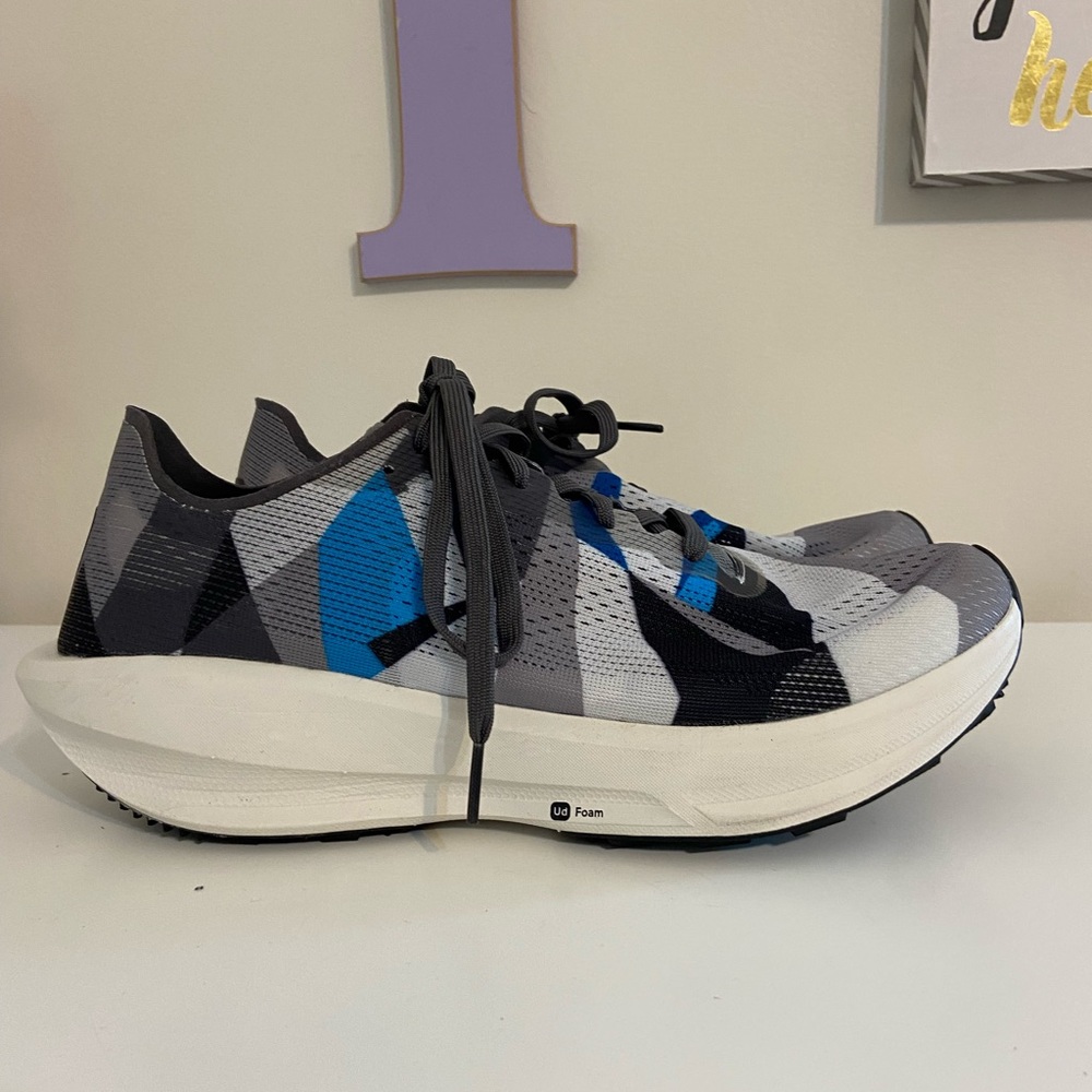 Craft men’s 9.5 tailored motion CTM like new shoes